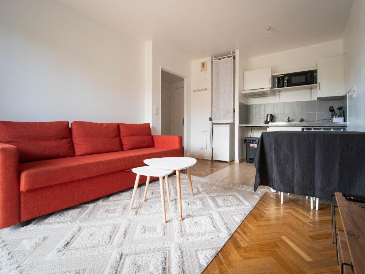 Appartement 10 Mins Disneyland - Jardin Et Parking Montévrain Buitenkant foto