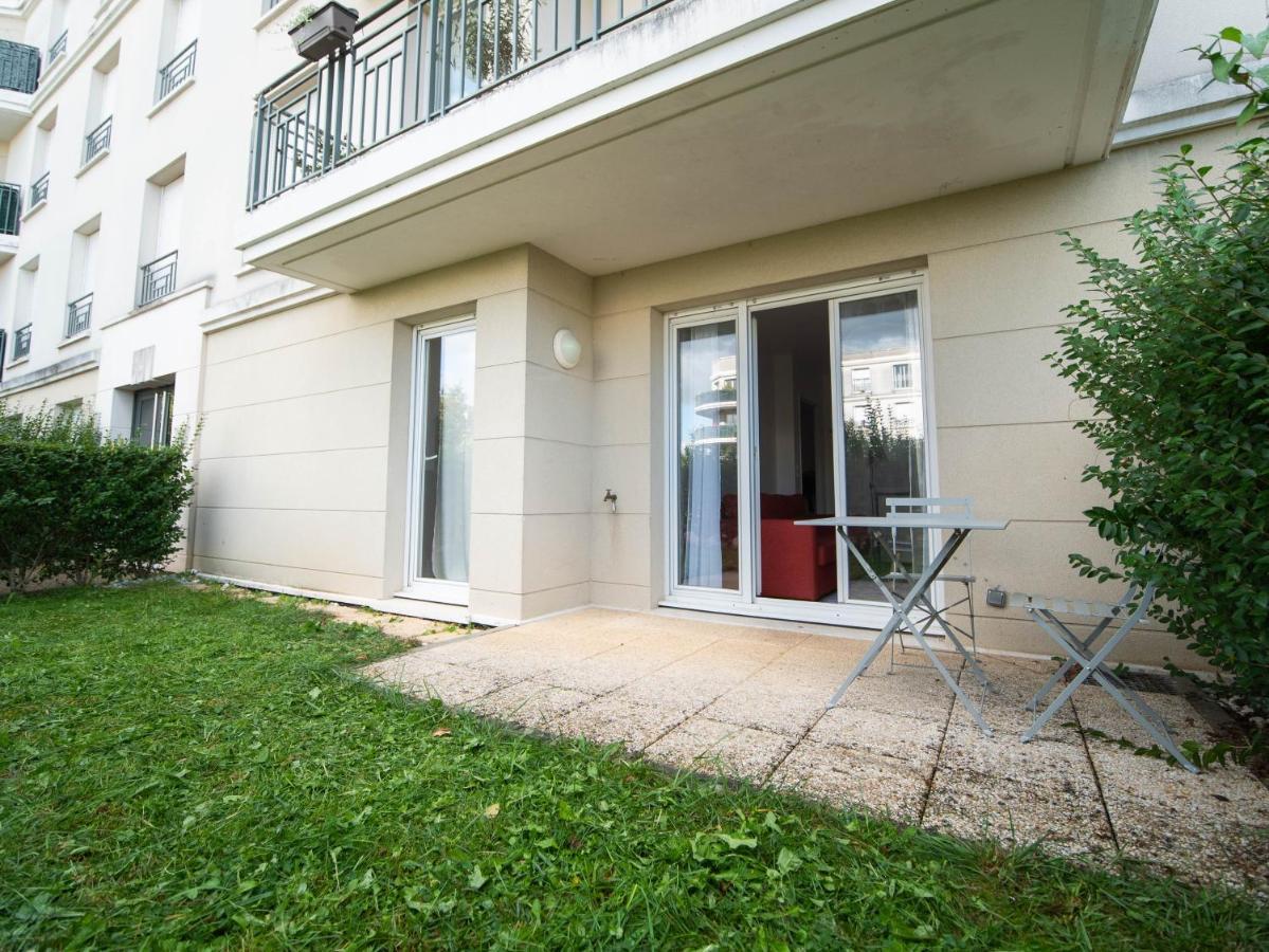 Appartement 10 Mins Disneyland - Jardin Et Parking Montévrain Buitenkant foto
